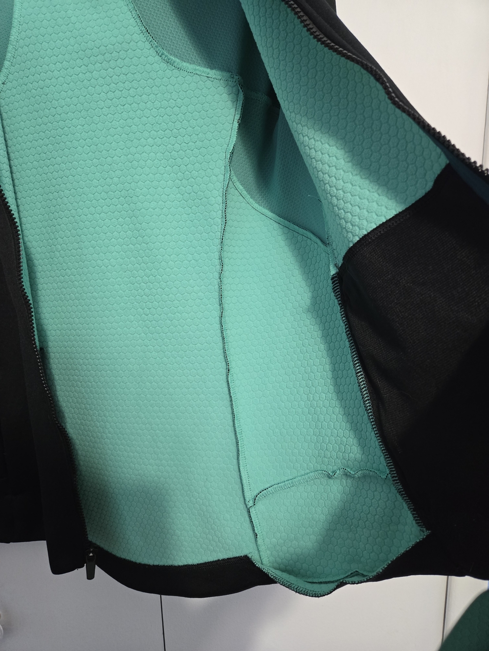 Champion Women's Full Zip Performance Hoodie Black Aqua Size Medium - Picture 6 of 7